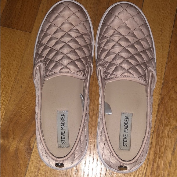 Steve Madden Shoes - Steve Madden shoe